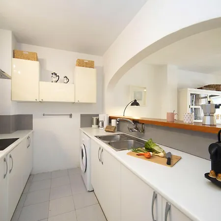 Eurosol-3 By Interhome